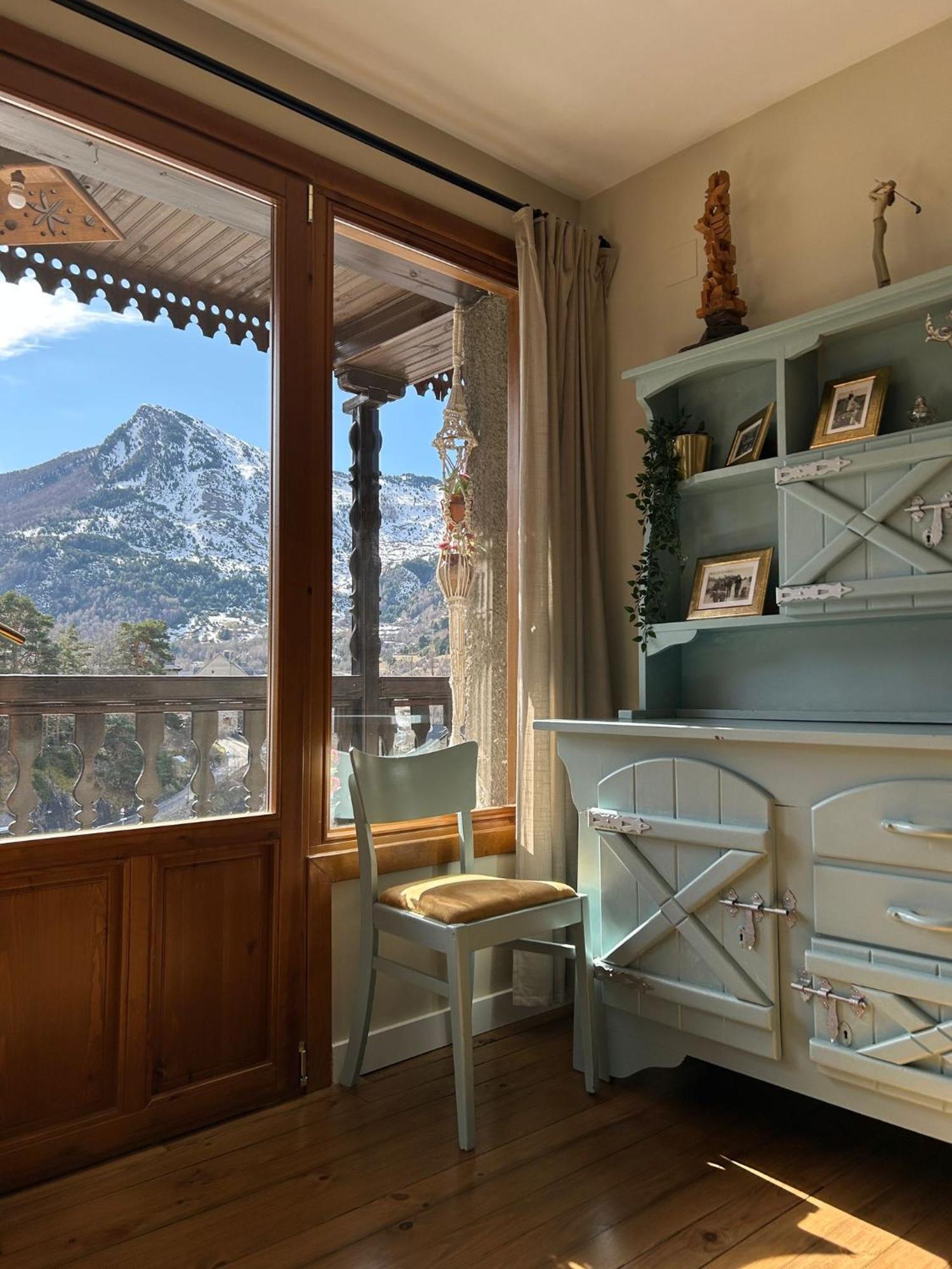 El Balcon Del Garmo Villa Sallent De Gallego Ngoại thất bức ảnh